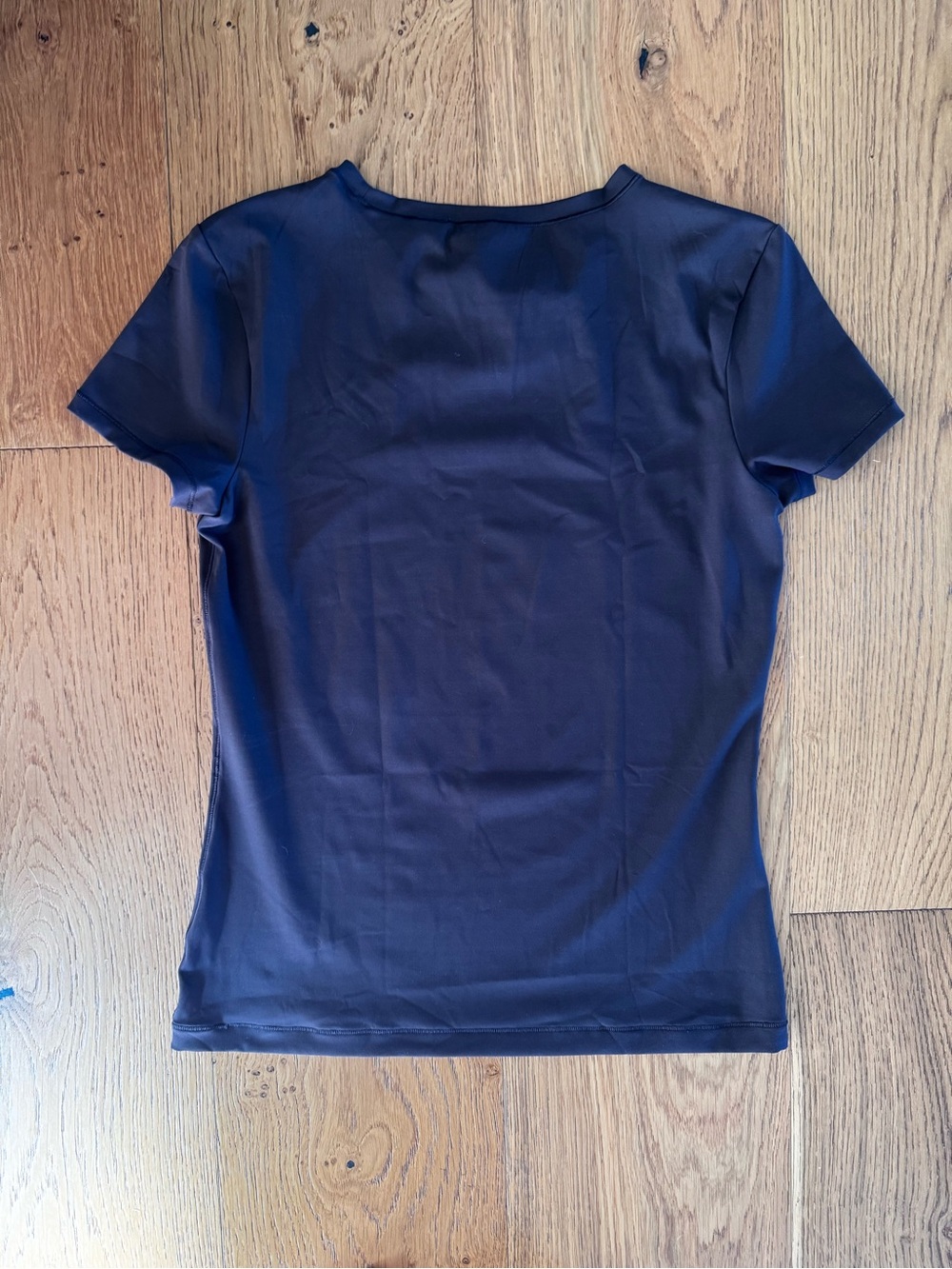 NEW Athleta BodyMove Crewneck Tee in Truffle - Picture 5 of 9